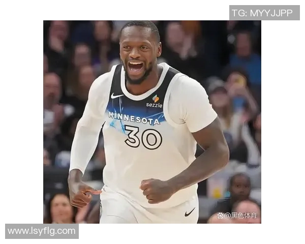 朱利叶斯兰德尔如何在NBA赛场上展现个人魅力与团队合作精神